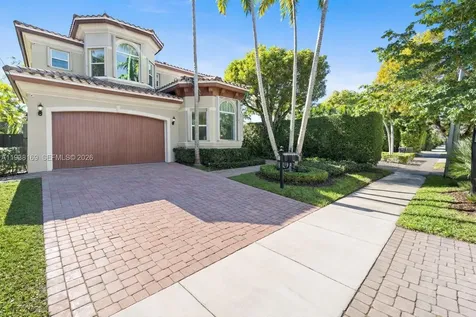 1490 Cleveland Road Miami Beach FL 33141