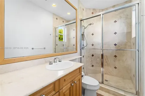 1490 Cleveland Road Miami Beach FL 33141