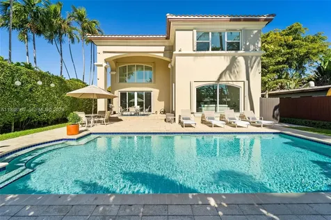 1490 Cleveland Road Miami Beach FL 33141