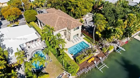 1490 Cleveland Road Miami Beach FL 33141