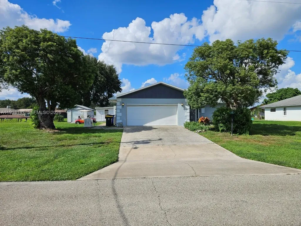 126 NE Citrus Road Lake Placid FL 33852