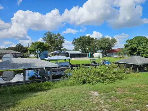 126 NE Citrus Road Lake Placid FL 33852