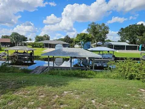 126 NE Citrus Road Lake Placid FL 33852