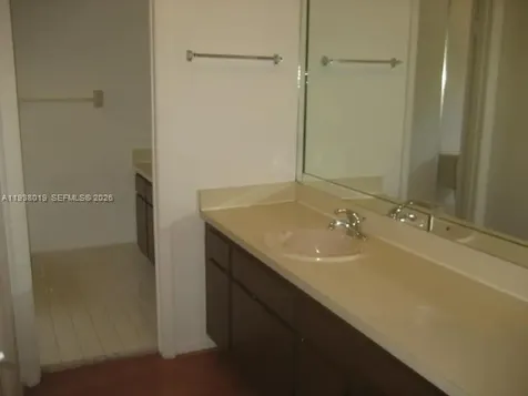 13224 SW 10 Te Miami FL 33184