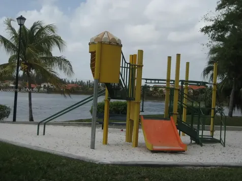 13224 SW 10 Te Miami FL 33184