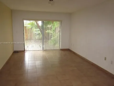 13224 SW 10 Te Miami FL 33184