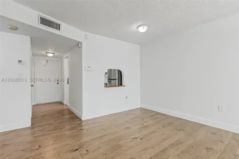 2831 Sunrise Lakes Drive E Sunrise FL 33322