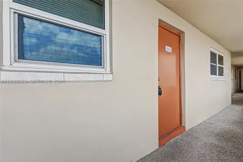 2831 Sunrise Lakes Drive E Sunrise FL 33322