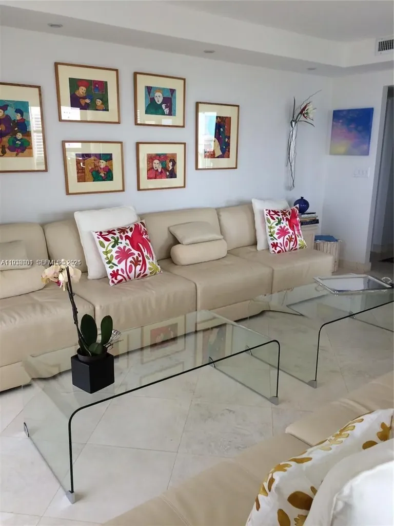 1121 Crandon Boulevard Key Biscayne FL 33149