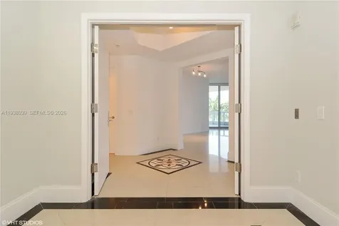 21200 Point Place Aventura FL 33180
