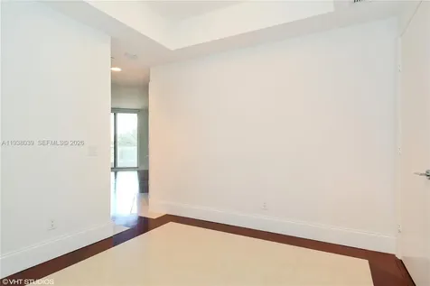 21200 Point Place Aventura FL 33180