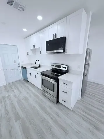 134 SW 14th Avenue Boynton Beach FL 33435