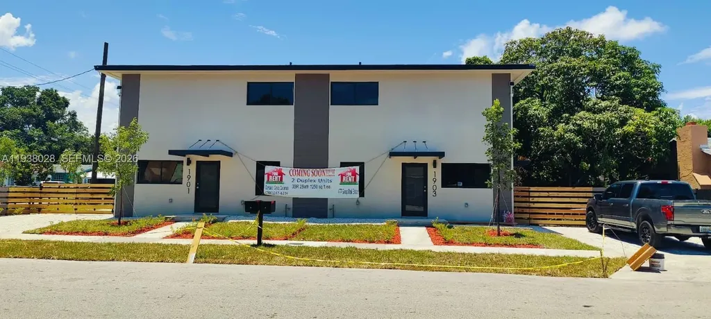 1901 NW 51st Terrace Miami FL 33142