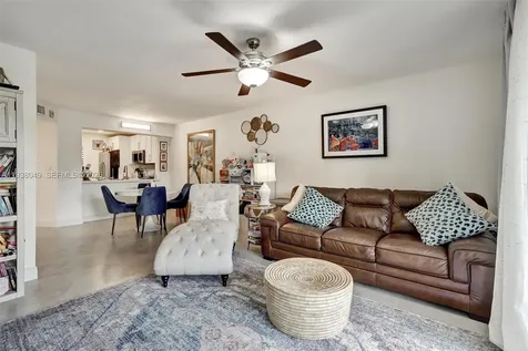 10401 W Broward Boulevard Plantation FL 33324