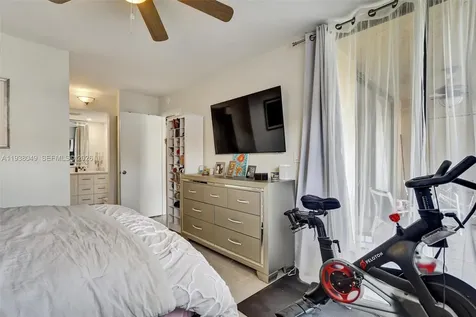 10401 W Broward Boulevard Plantation FL 33324