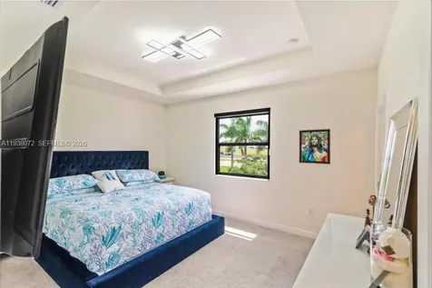 11431 W 32nd Lane Hialeah FL 33018