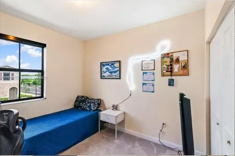 11431 W 32nd Lane Hialeah FL 33018