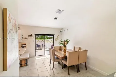 11431 W 32nd Lane Hialeah FL 33018