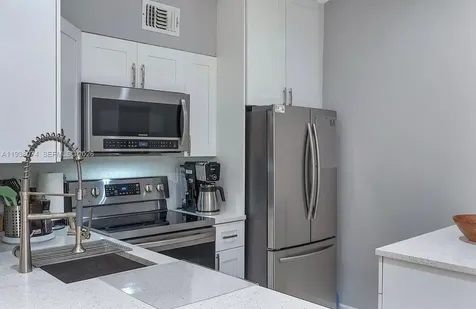 3001 N Oakland Forest Drive Oakland Park FL 33309