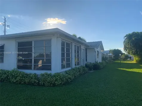 1801 SW 22nd Way Boynton Beach FL 33426