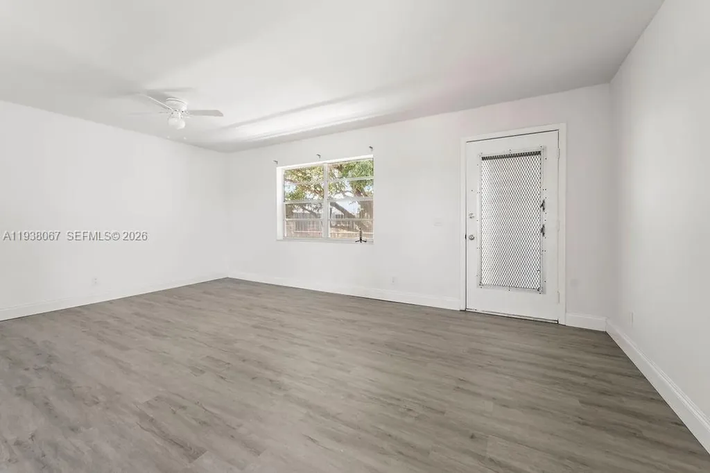 938 Normandy T Delray Beach FL 33484