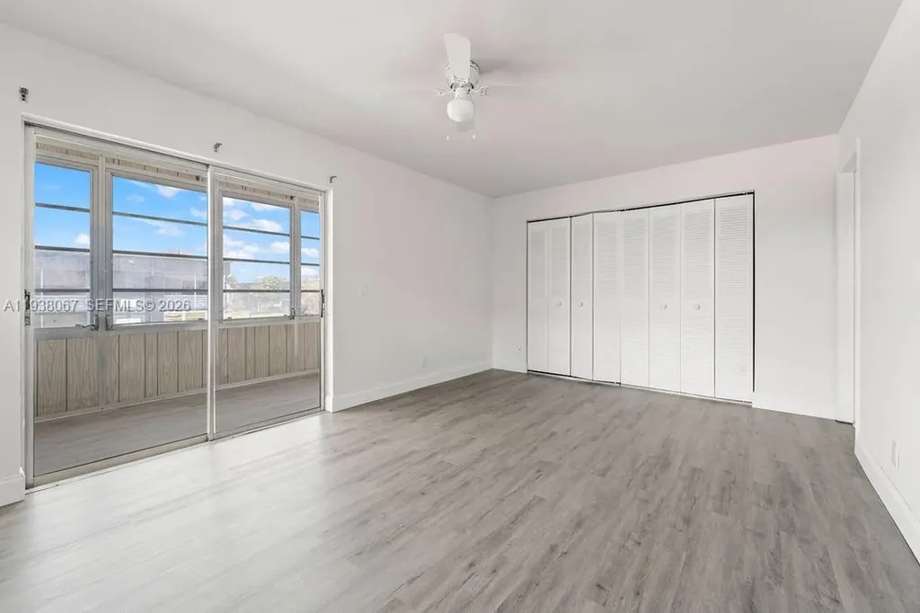938 Normandy T Delray Beach FL 33484