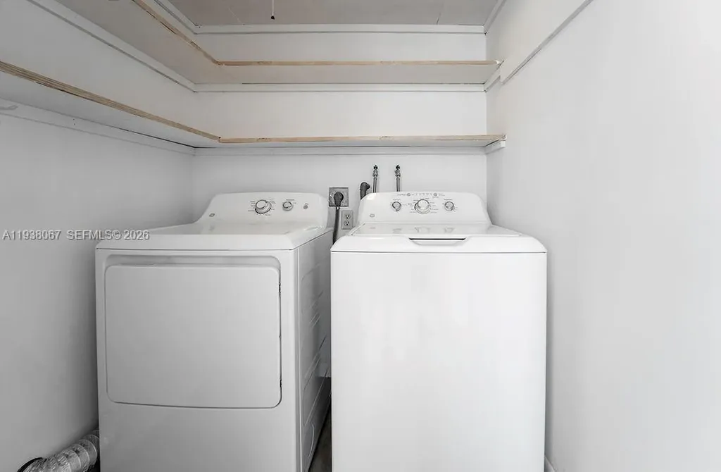 938 Normandy T Delray Beach FL 33484