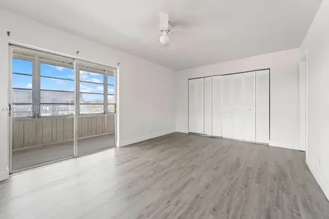 938 Normandy T Delray Beach FL 33484