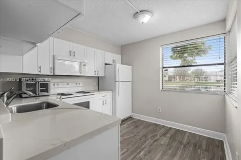 820 N Franklin Avenue Homestead FL 33034