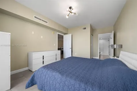 1755 E Hallandale Beach Boulevard Hallandale Beach FL 33009