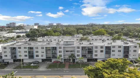 1250 NE 125th Street North Miami FL 33161
