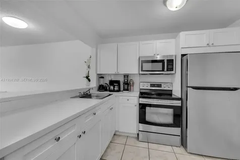 1250 NE 125th Street North Miami FL 33161