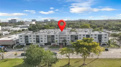 1250 NE 125th Street North Miami FL 33161