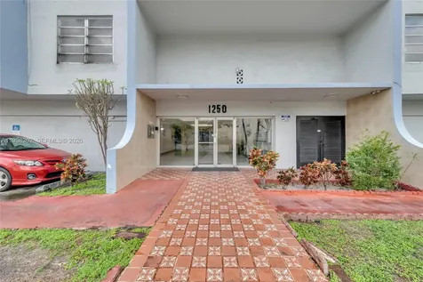 1250 NE 125th Street North Miami FL 33161