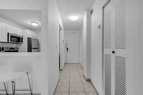 1250 NE 125th Street North Miami FL 33161