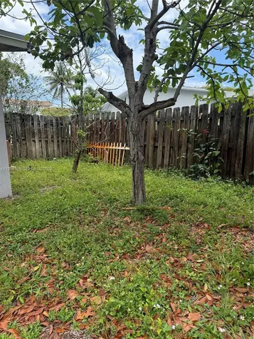 1640 NE 33rd Street Pompano Beach FL 33064