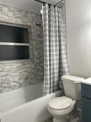 1640 NE 33rd Street Pompano Beach FL 33064
