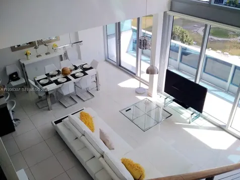 200 Biscayne Boulevard Way Miami FL 33131