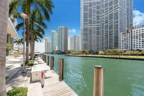 200 Biscayne Boulevard Way Miami FL 33131