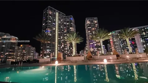 200 Biscayne Boulevard Way Miami FL 33131