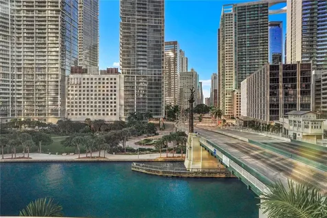 200 Biscayne Boulevard Way Miami FL 33131