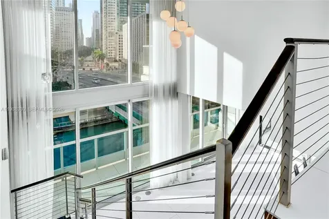 200 Biscayne Boulevard Way Miami FL 33131