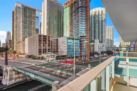200 Biscayne Boulevard Way Miami FL 33131