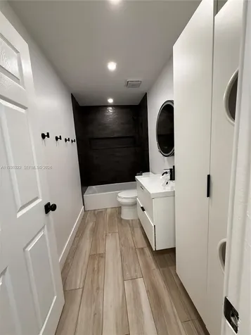 8335 NW 197th Terrace Hialeah FL 33015