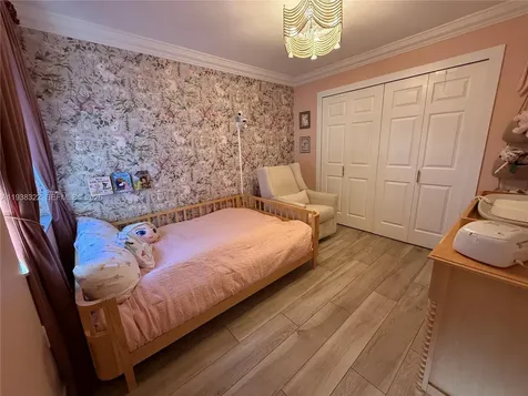 8335 NW 197th Terrace Hialeah FL 33015