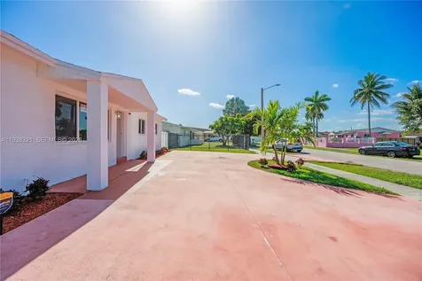 22503 SW 113th Place Miami FL 33170