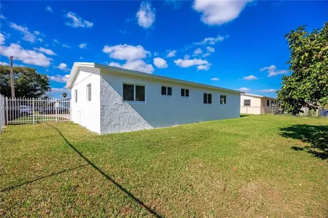 22503 SW 113th Place Miami FL 33170