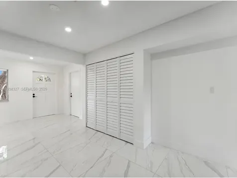 6800 SW 10th Court Pembroke Pines FL 33023