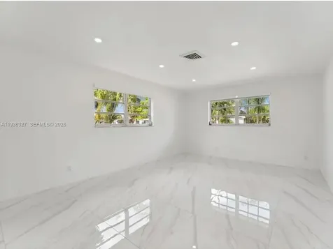 6800 SW 10th Court Pembroke Pines FL 33023