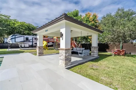 20221 SW 318th Street Homestead FL 33030